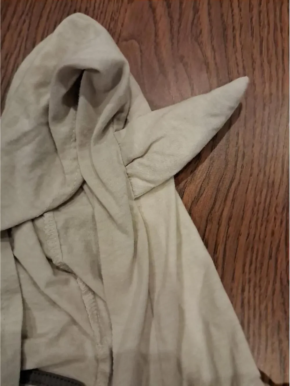 Star‎ Wars Offical Yoda Ears Hood. Boys Size 8  Adorable Mandalorian